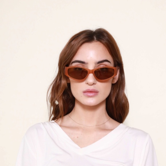 NORCO Peach / Bronze Carl Zeiss Lens - Picture 1 of 5